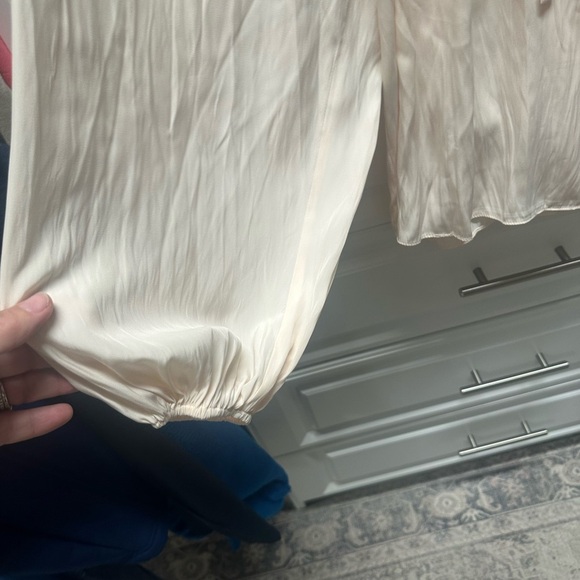 Ramy Brook Cream Blouse with Tie Front and Voluminous Sleeves - Picture 6 of 9